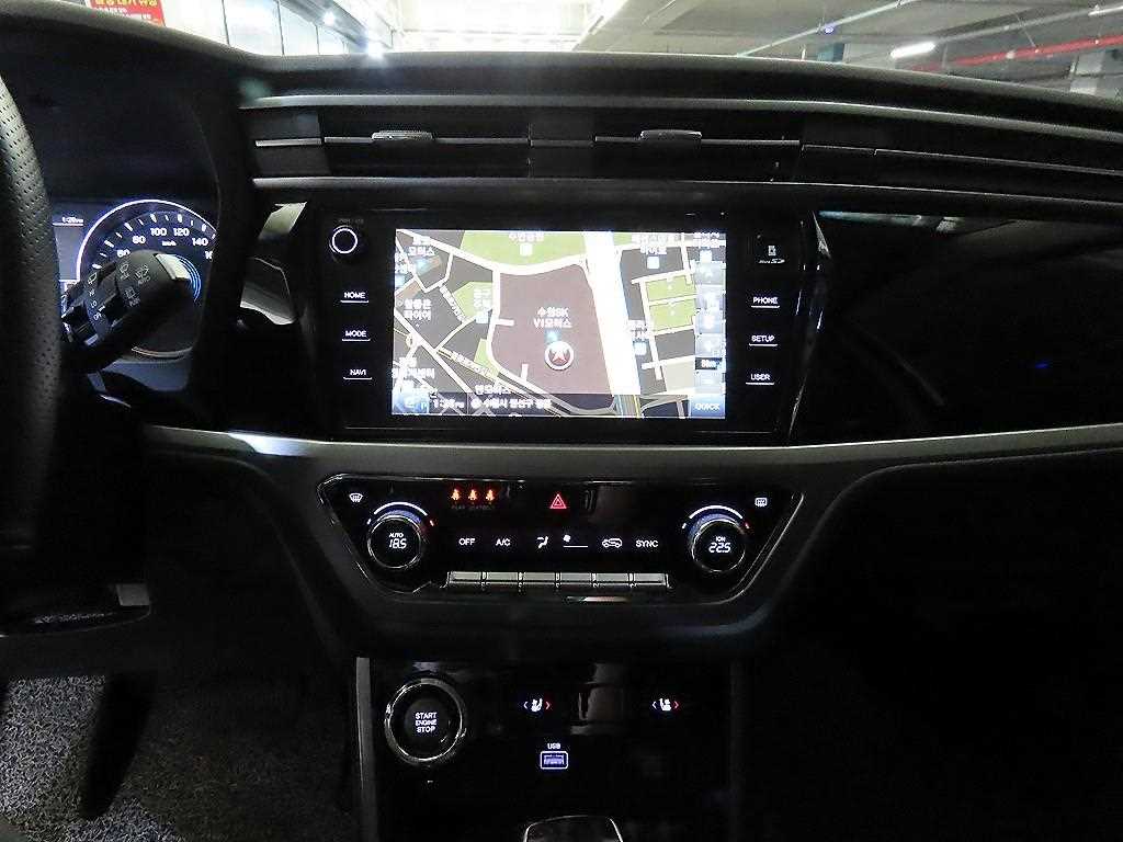 Ssangyong Korando - Vista 11