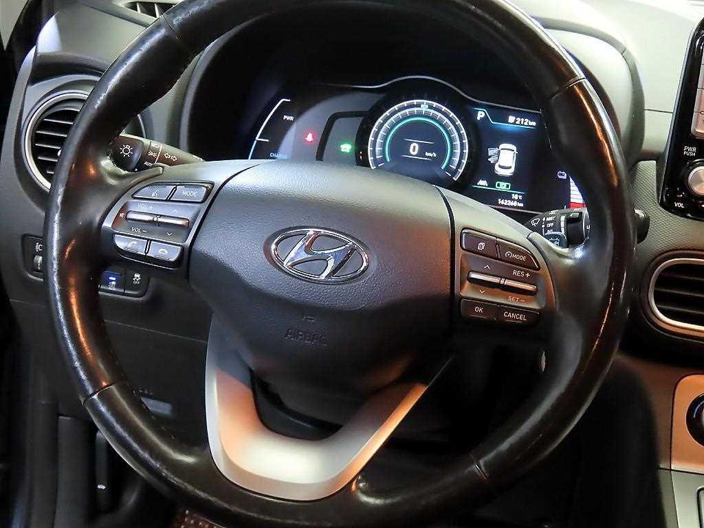 HYUNDAI Kona - Vista 8