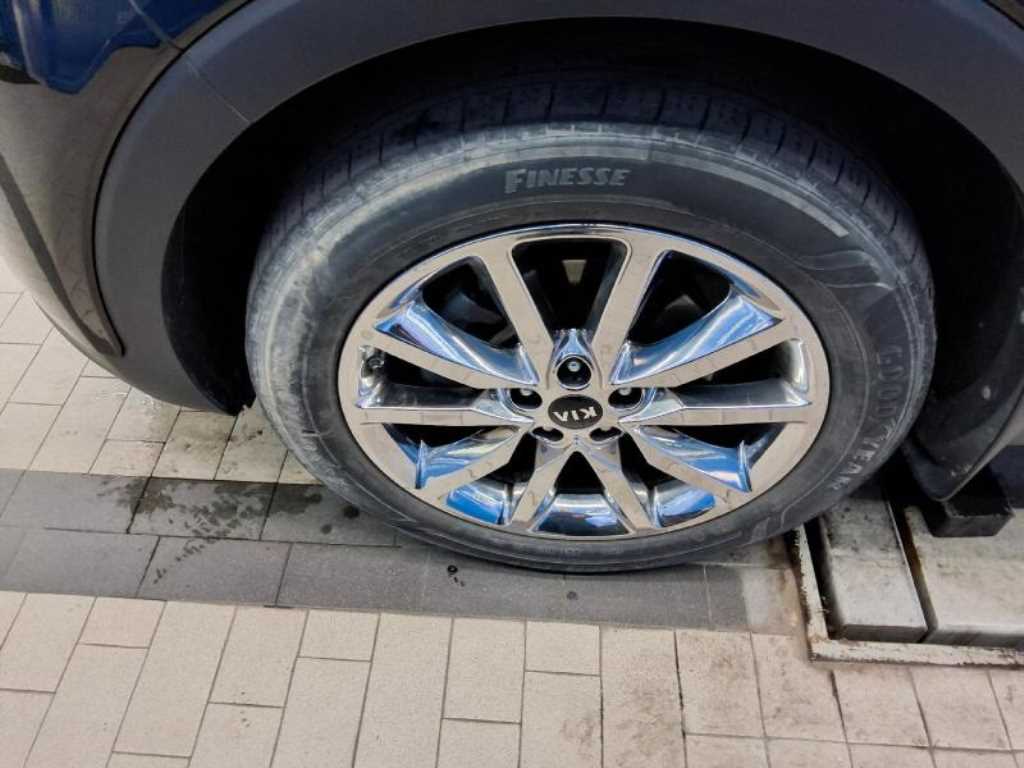 KIA Sorento 2015 Negro - Importación desde Corea - HF Imports Iquique - Foto 19