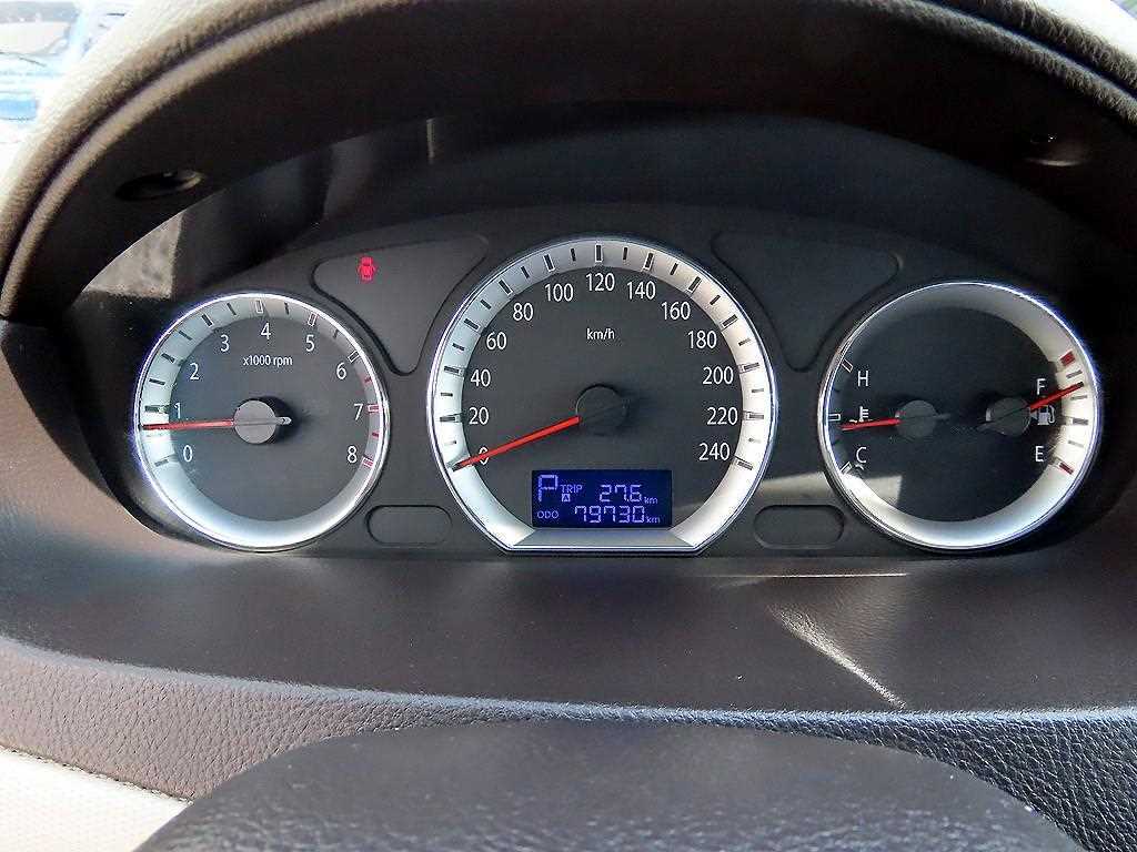 HYUNDAI Sonata - Vista 9