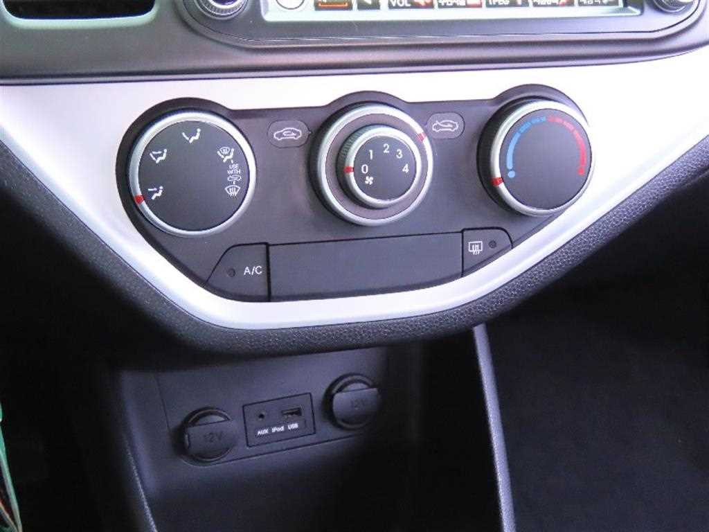 KIA Morning - Vista 8