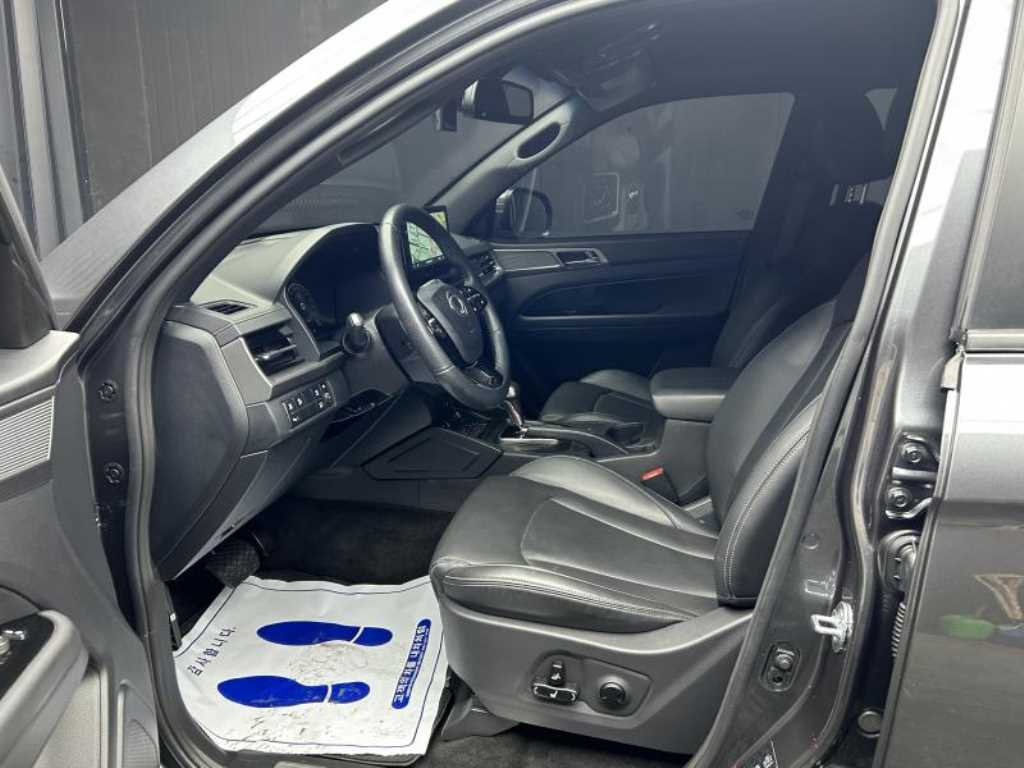 Ssangyong Rexton - Vista 7