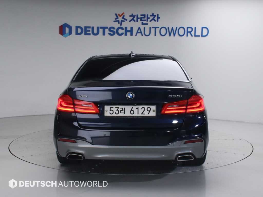 BMW 5 Series - Vista 4