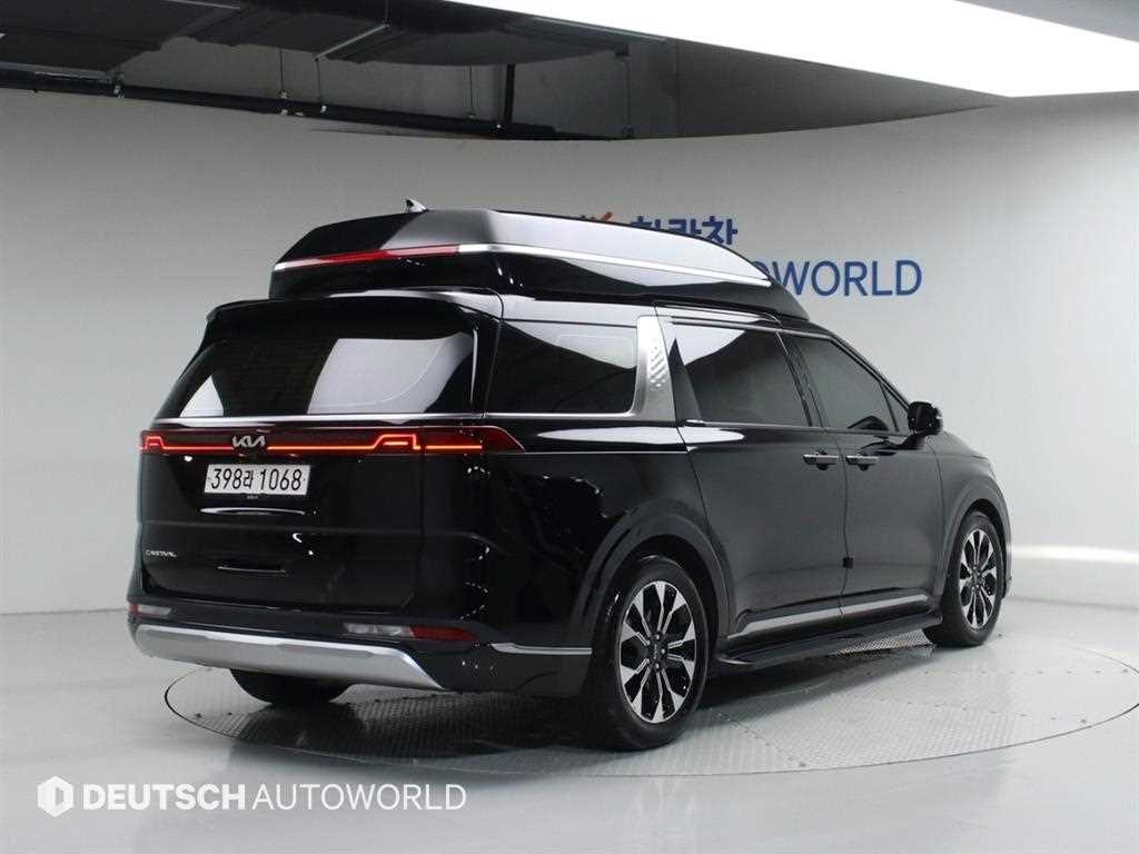 KIA Carnival - Vista 2