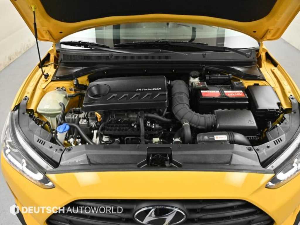 HYUNDAI Veloster - Vista 6