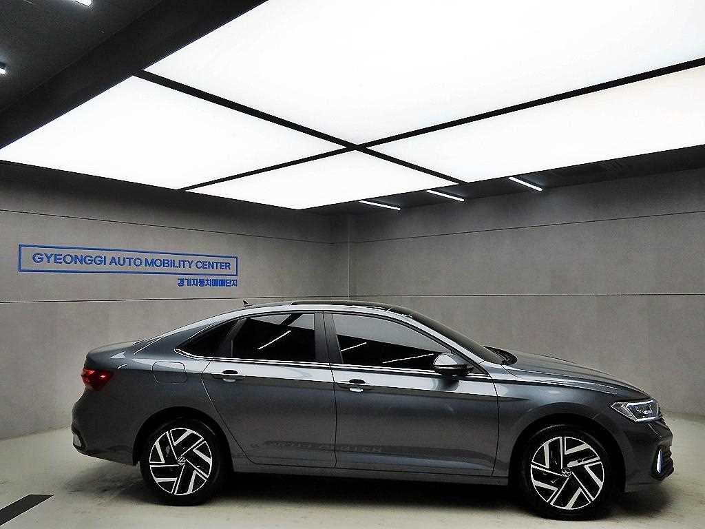 Volkswagen Jetta - Vista 2