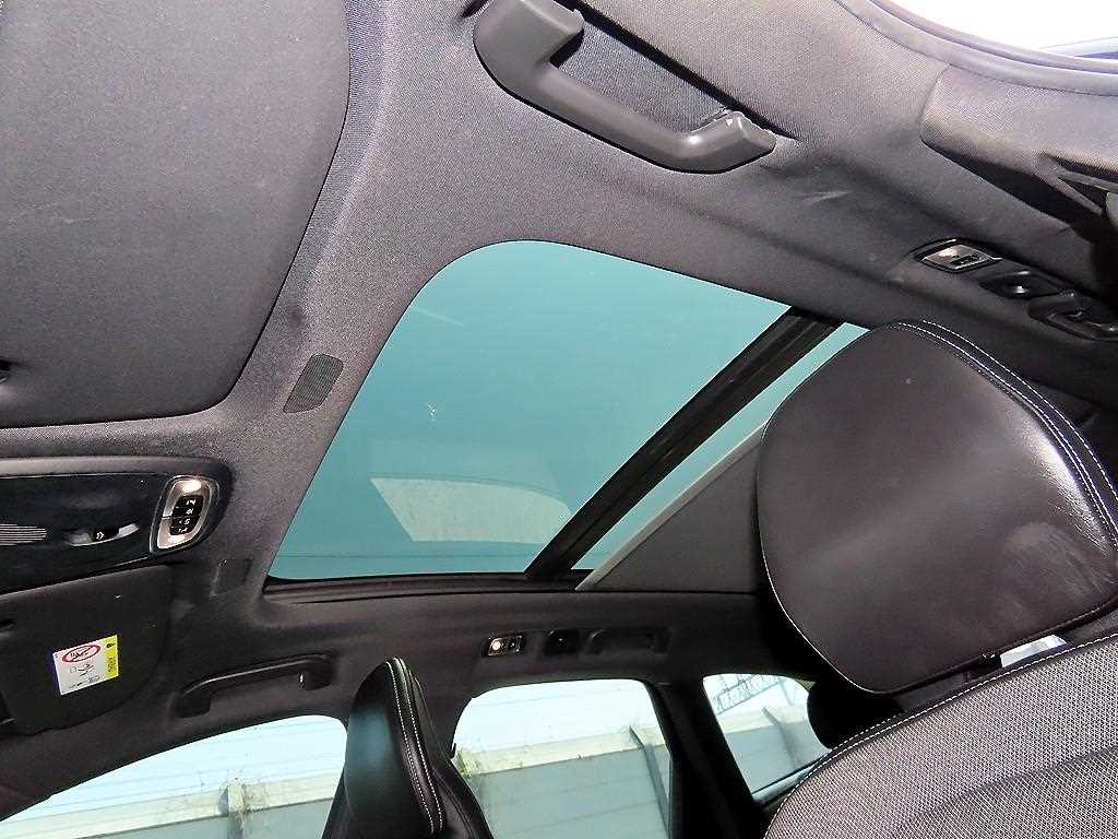 Volvo XC60 2021 - Importación desde Corea - HF Imports Iquique - Foto 17