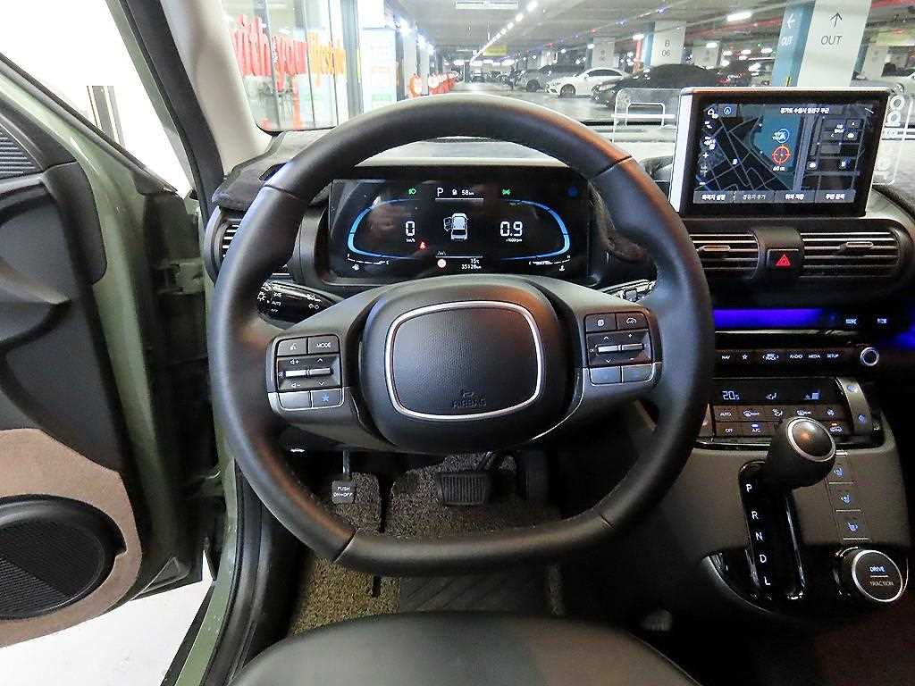 HYUNDAI Casper - Vista 8