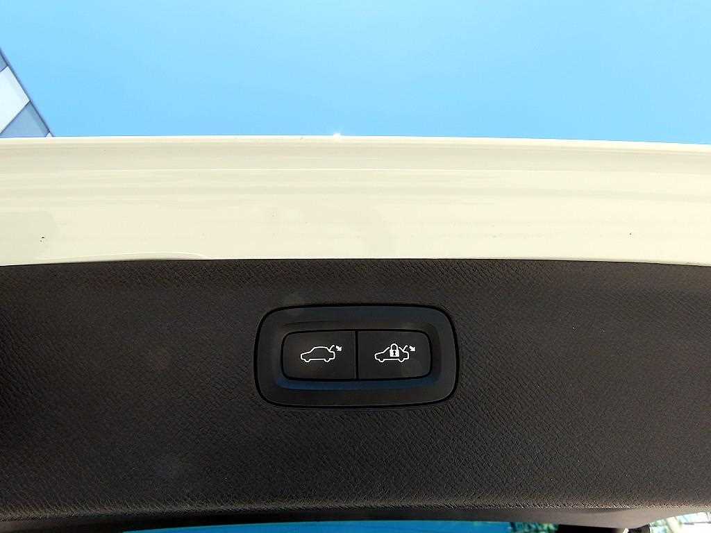 Volvo XC90 2022 Blanco - Importación desde Corea - HF Imports Iquique - Foto 15