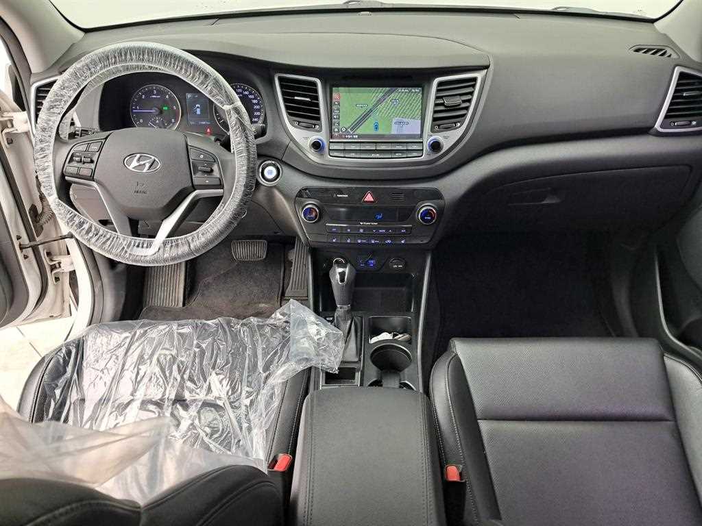 HYUNDAI Tucson - Vista 6