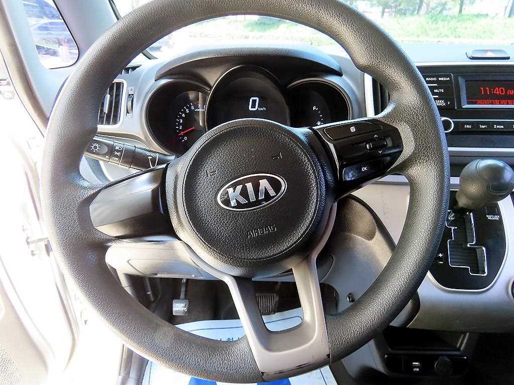 KIA Ray - Vista 8