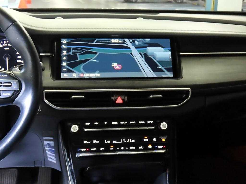 KIA K7 - Vista 11