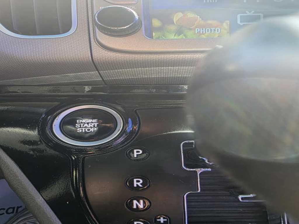 KIA Ray - Vista 8