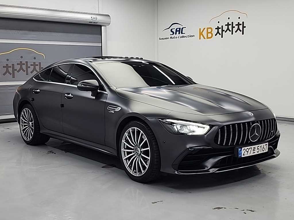 Mercedes Benz AMG GT - Vista 4