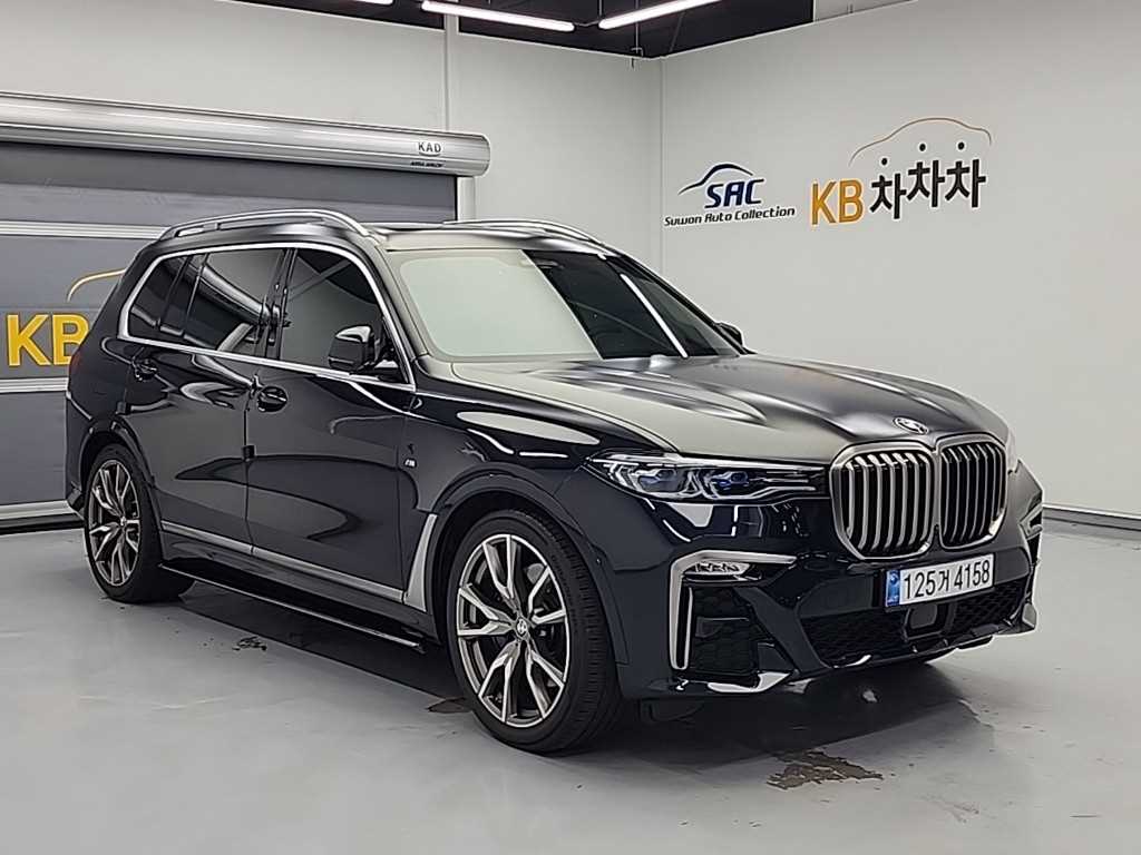 BMW X7 - Vista 4