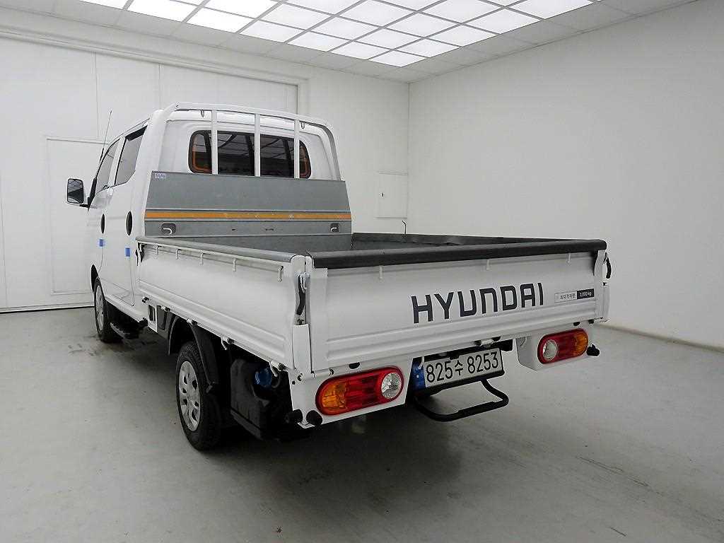 Small Truck Cargo (small) - Vista 3