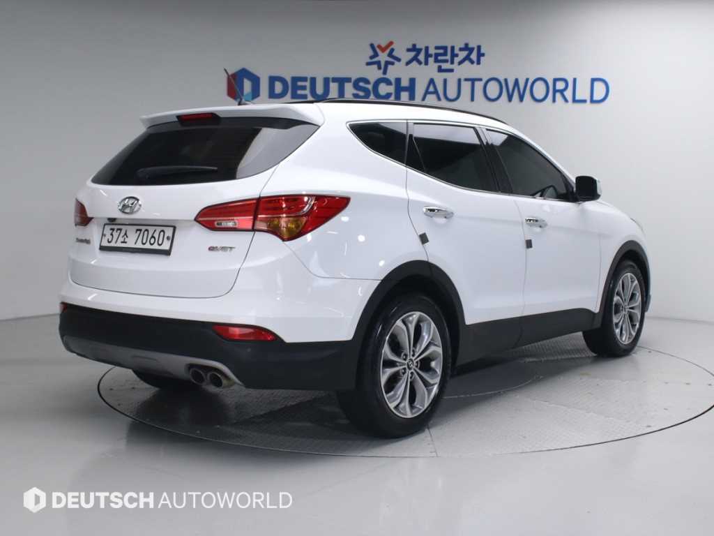 HYUNDAI Santa Fe - Vista 2