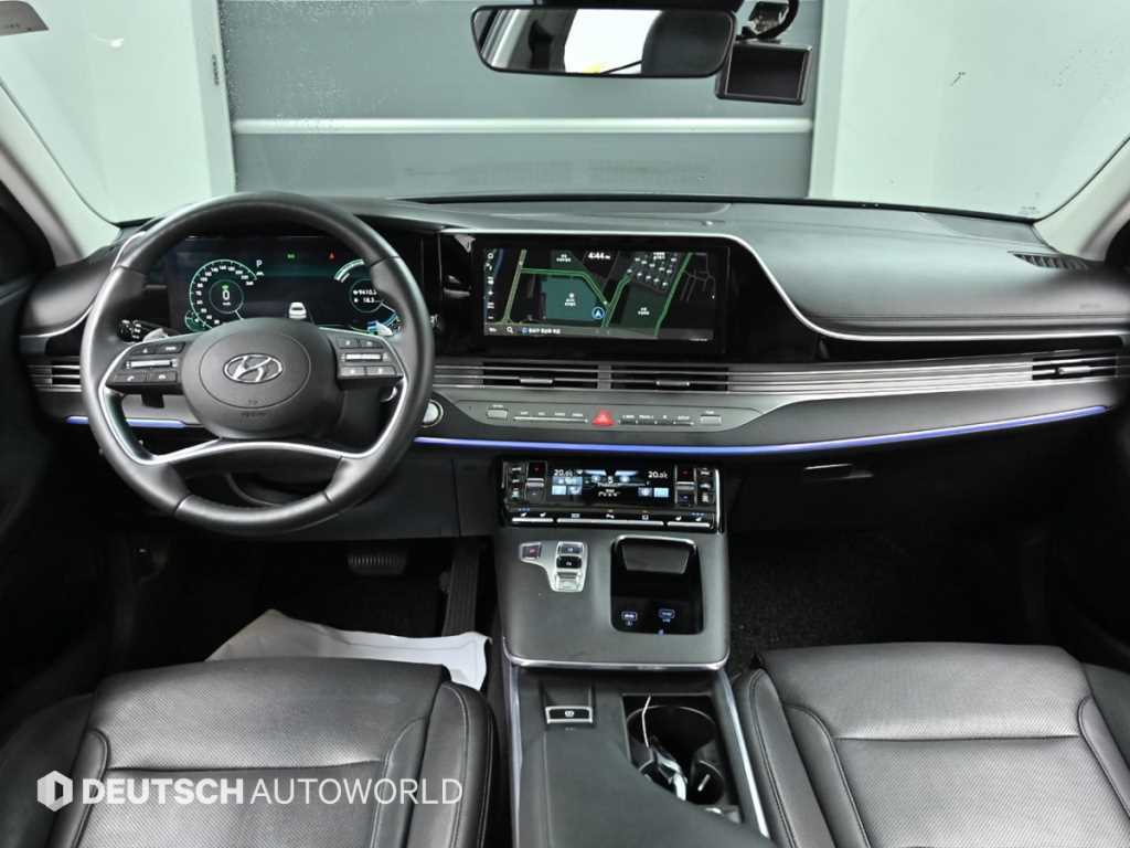 HYUNDAI Grandeur - Vista 7