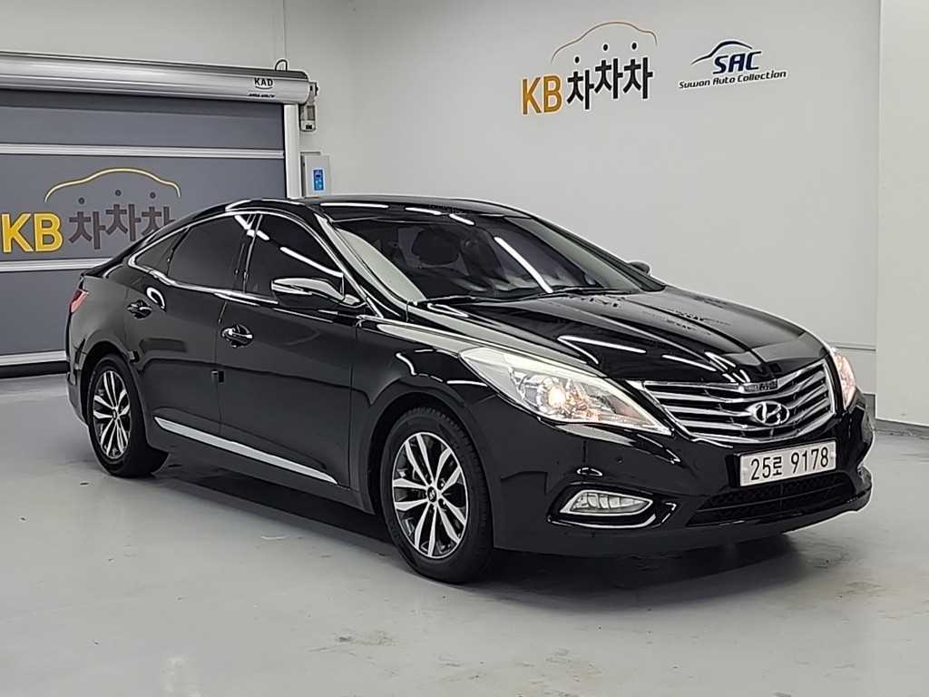 HYUNDAI Grandeur - Vista 4