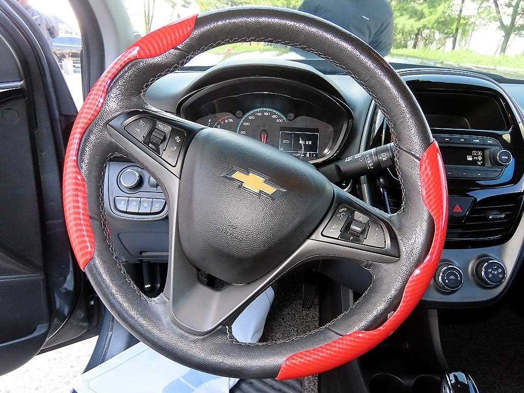 Chevrolet Spark - Vista 8