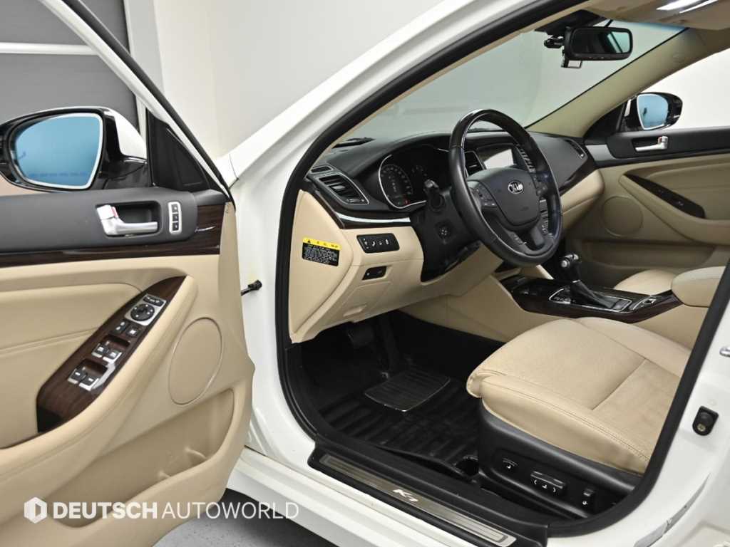 KIA K7 - Vista 10