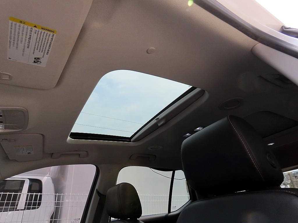 Chevrolet Travers 2020 Blanco - Importación desde Corea - HF Imports Iquique - Foto 15