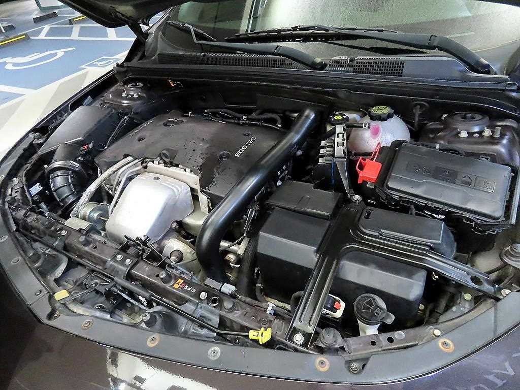 Chevrolet Malibu 2017 Café - Importación desde Corea - HF Imports Iquique - Foto 19