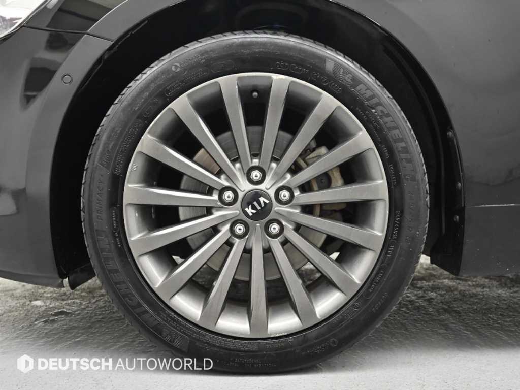 KIA K7 - Vista 6