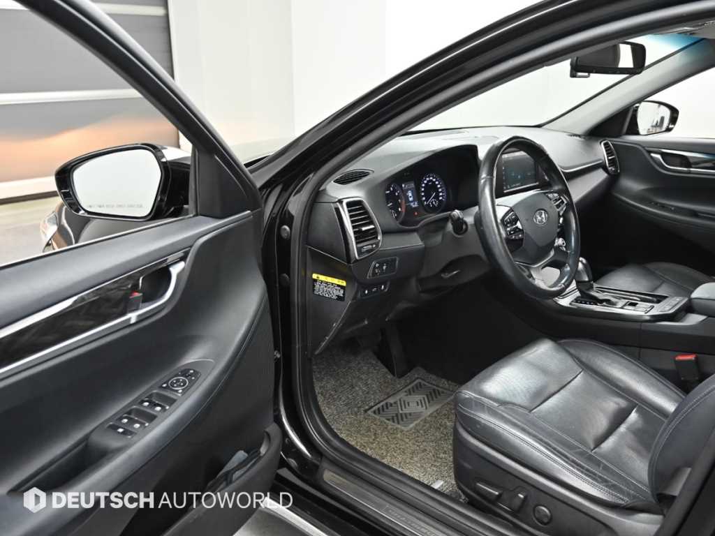 HYUNDAI Grandeur - Vista 11
