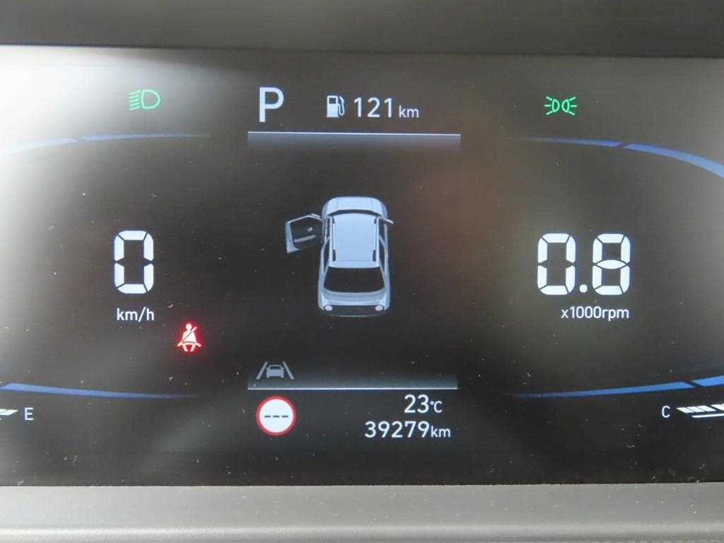 HYUNDAI Casper - Vista 8