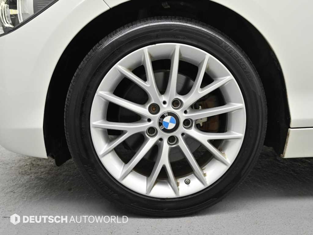 BMW 1 series - Vista 5