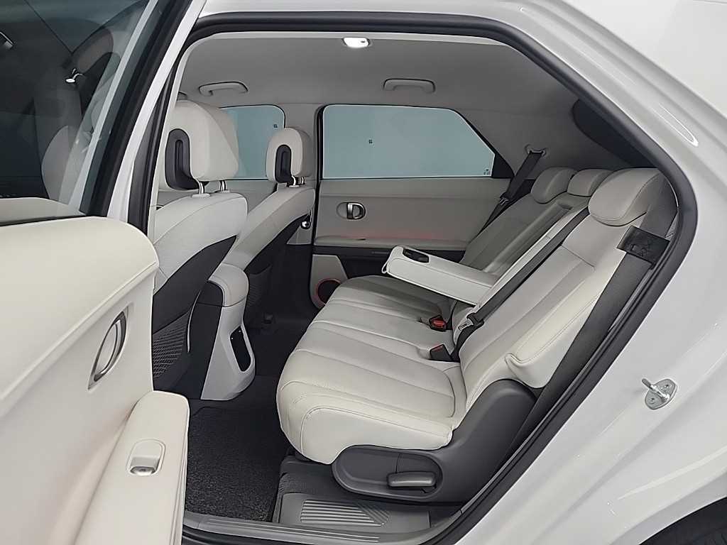 HYUNDAI Ioniq 5 - Vista 12
