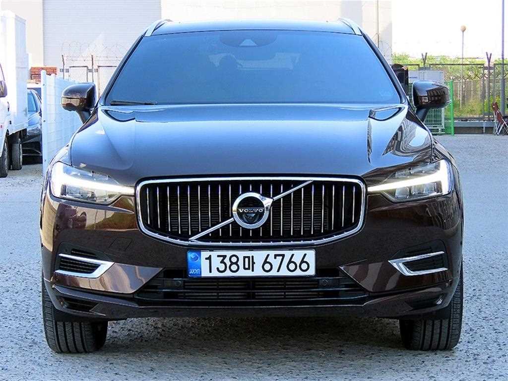 Volvo XC60 2021 Café - Importación desde Corea - HF Imports Iquique - Foto 1