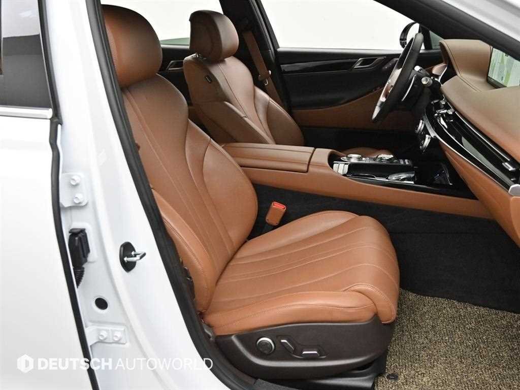 Genesis G80 - Vista 10