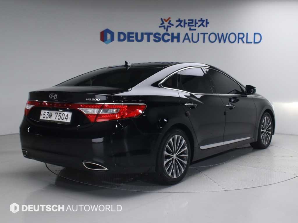 HYUNDAI Grandeur - Vista 2