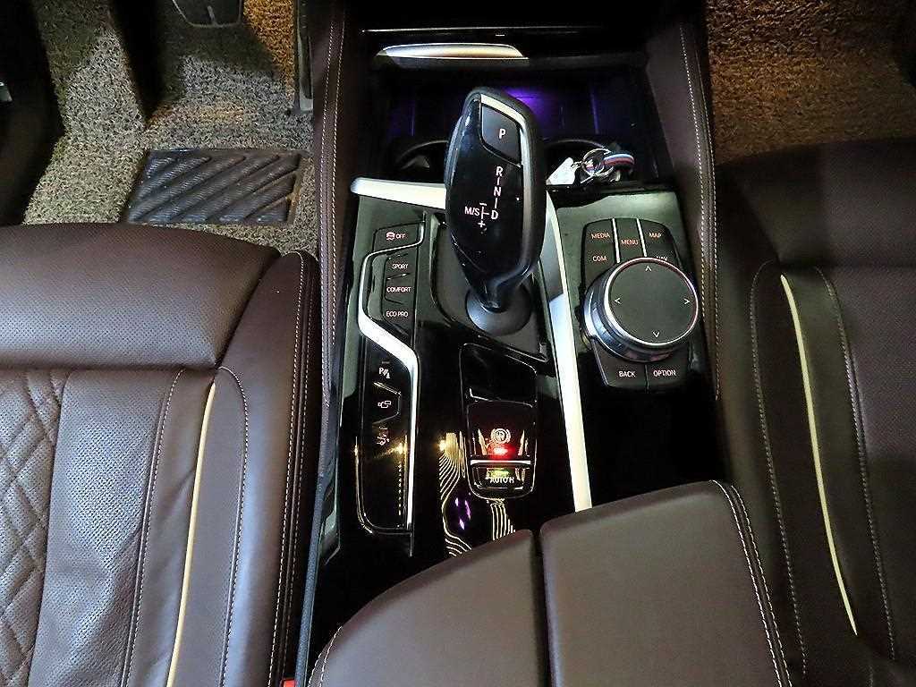 BMW Gran Turismo - Vista 12