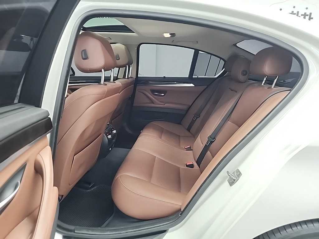 BMW 5 Series - Vista 12