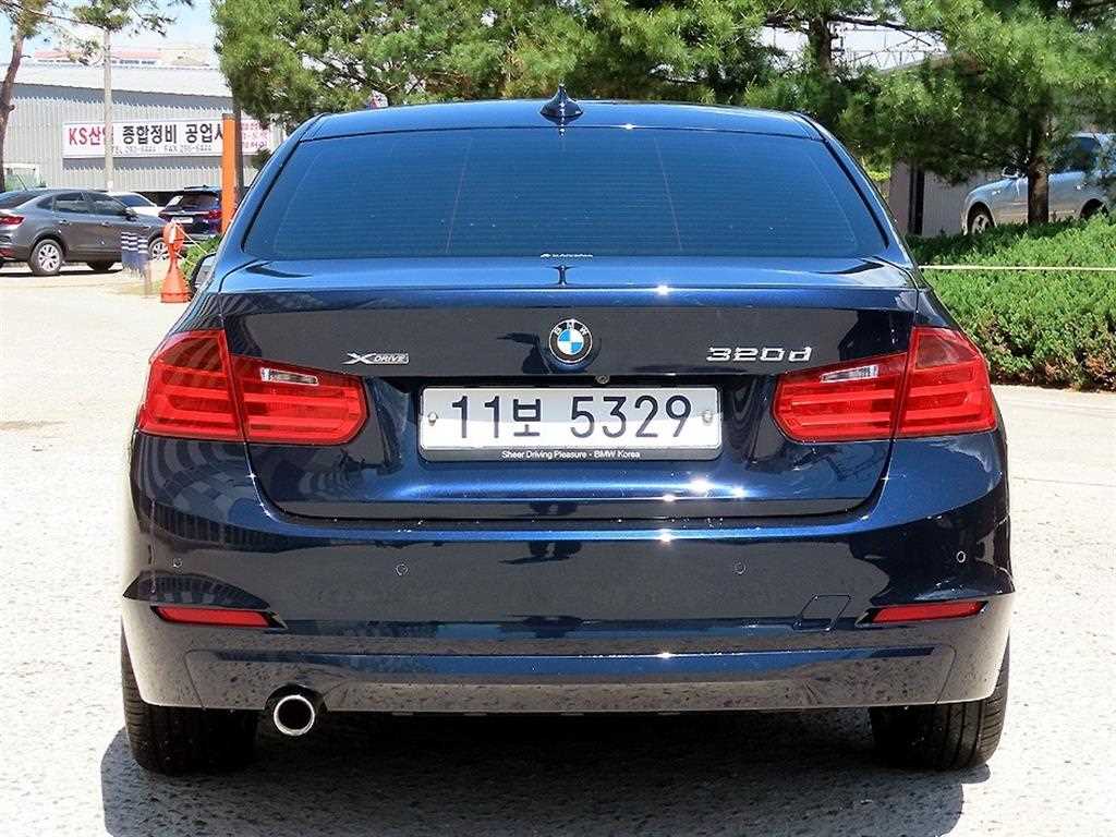 BMW 3 series - Vista 4