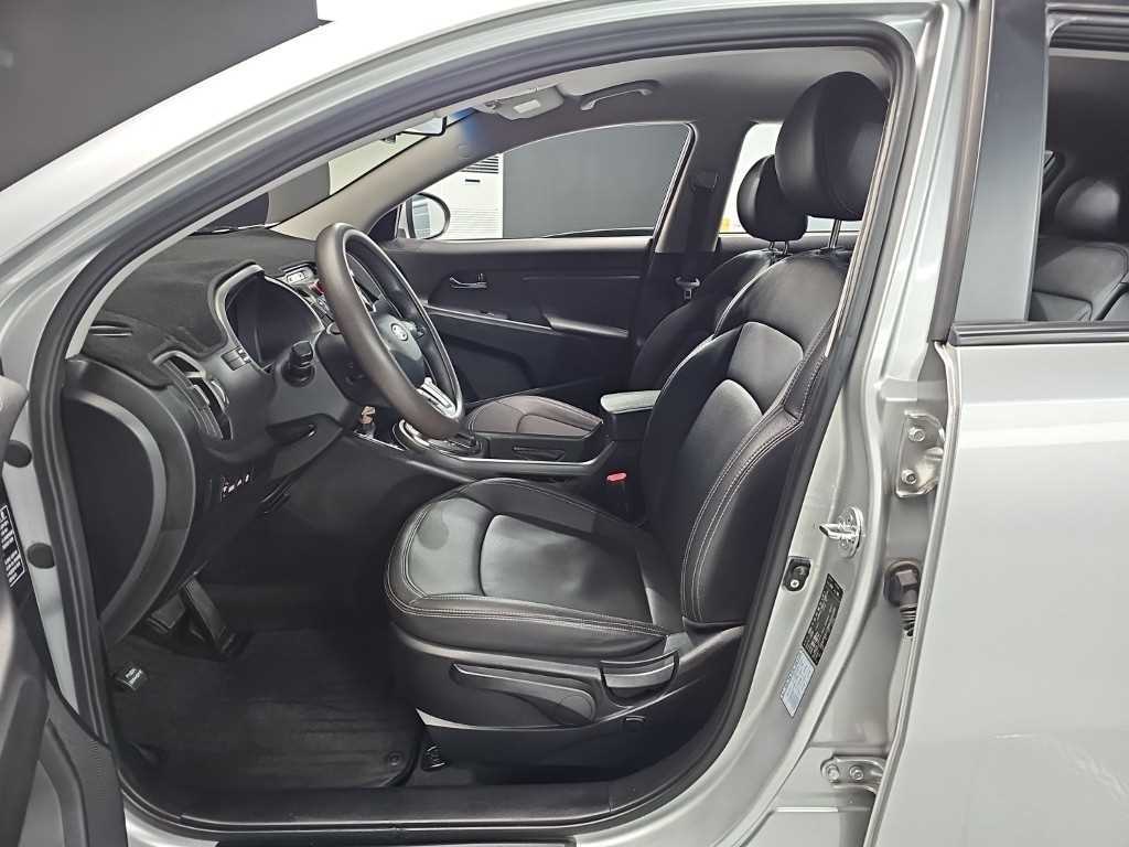 KIA Sportage - Vista 11
