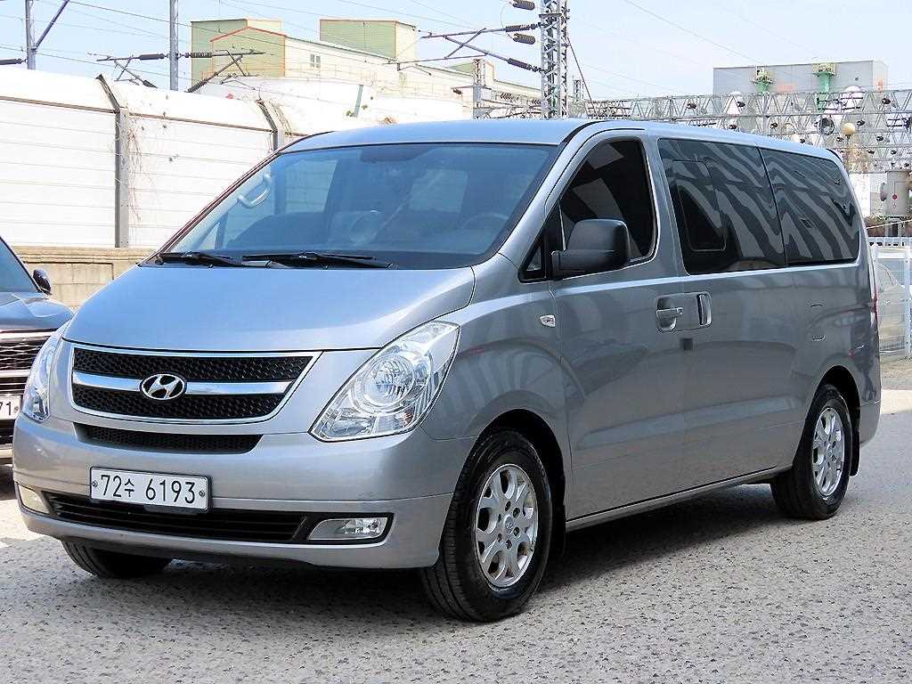 HYUNDAI Starex 2015 Plateado - Importación desde Corea - HF Imports Iquique - Foto 1