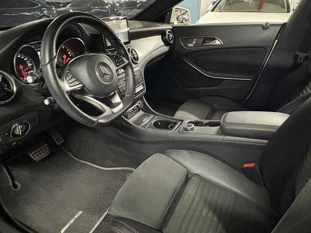 Mercedes Benz CLA Class - Vista 6