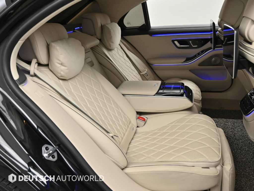 Mercedes Benz S Class - Vista 12
