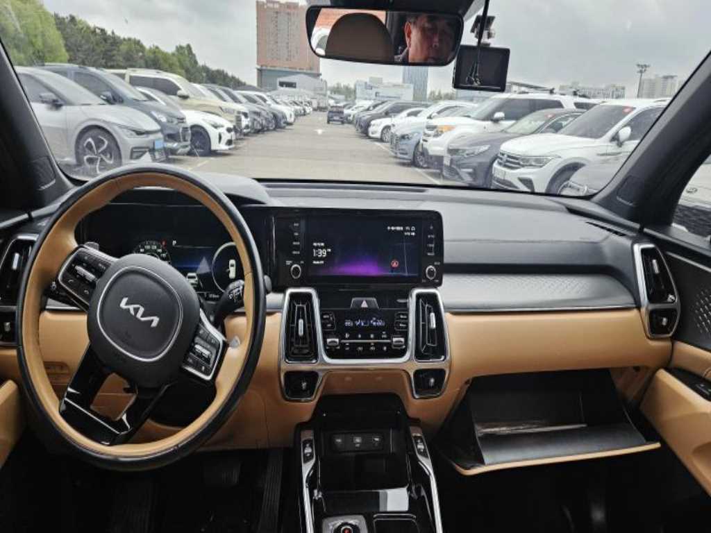 KIA Sorento - Vista 9