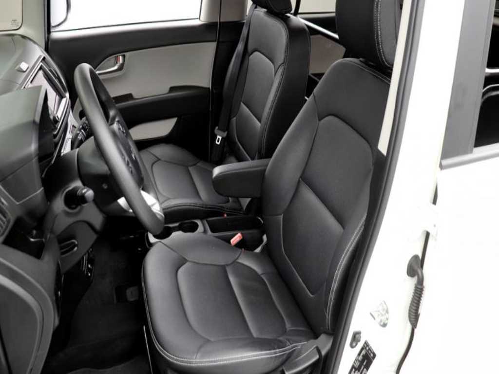 KIA Ray - Vista 5