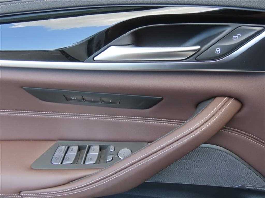 BMW 5 Series - Vista 12