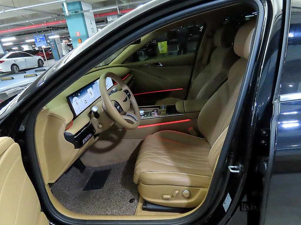 Genesis G80 - Vista 6