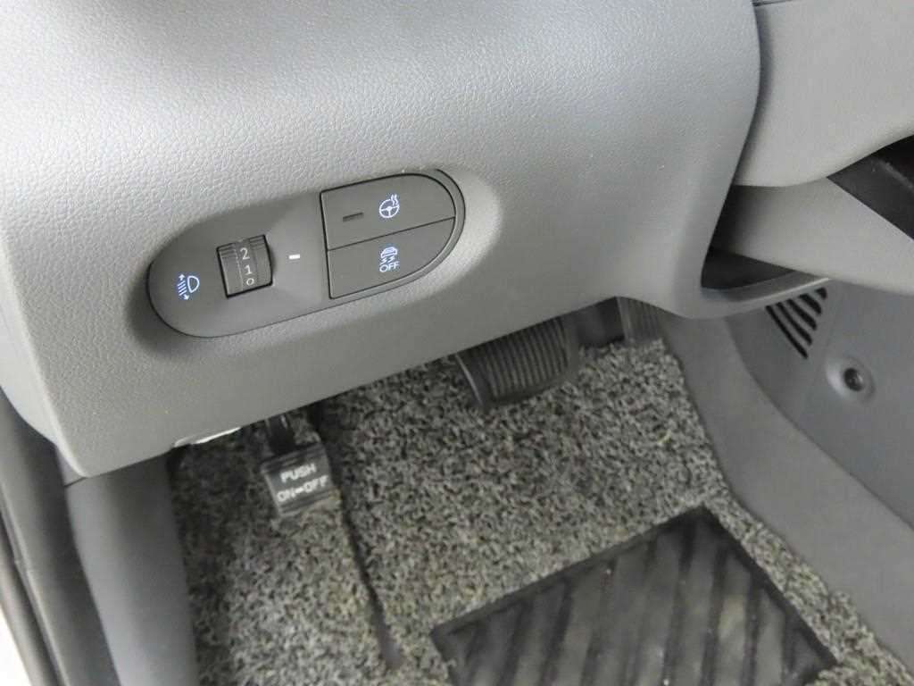 HYUNDAI Casper - Vista 10