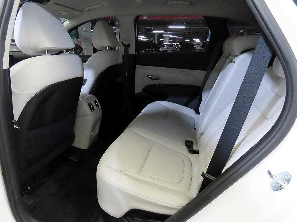 HYUNDAI Tucson - Vista 7