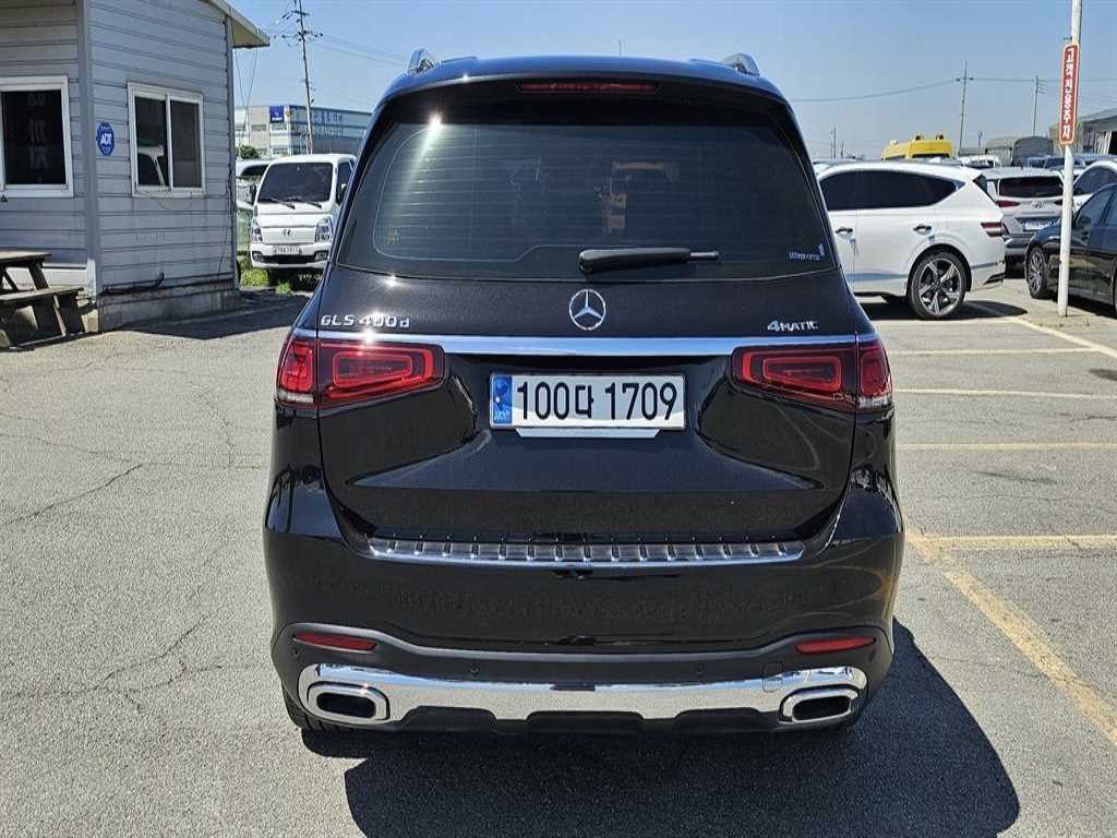Mercedes Benz GLS Class - Vista 5