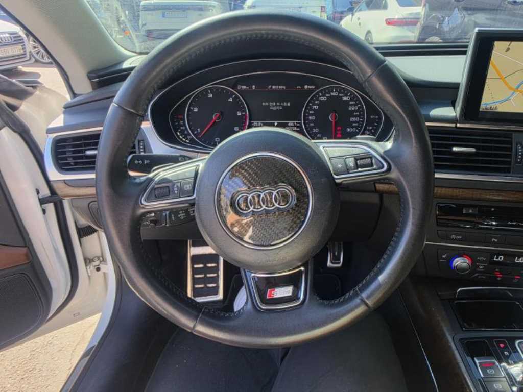 Audi A7 - Vista 4